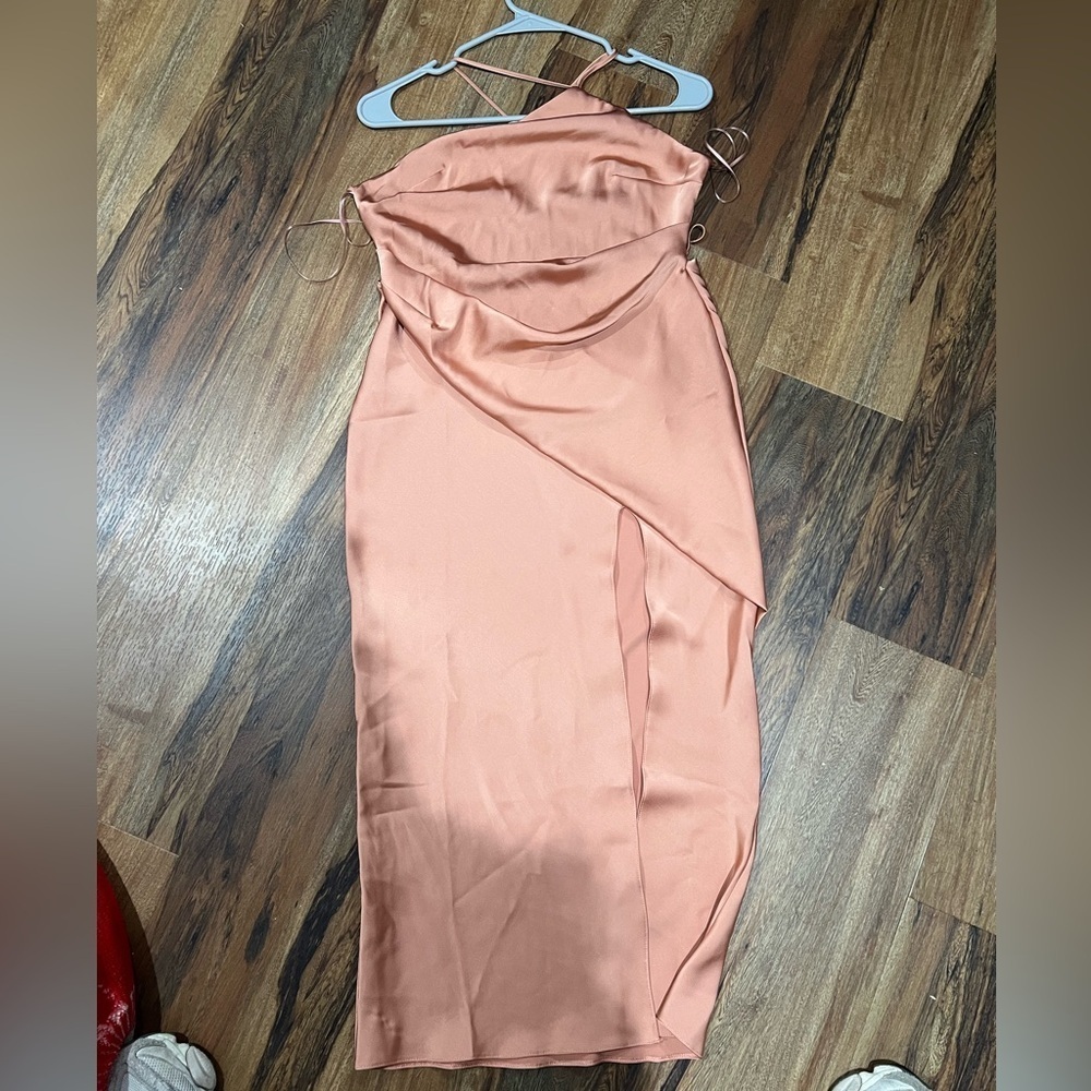 ASOS Design Elegant Satin Peach Asymmetrical Halter Strap Dress Size 2 EUC